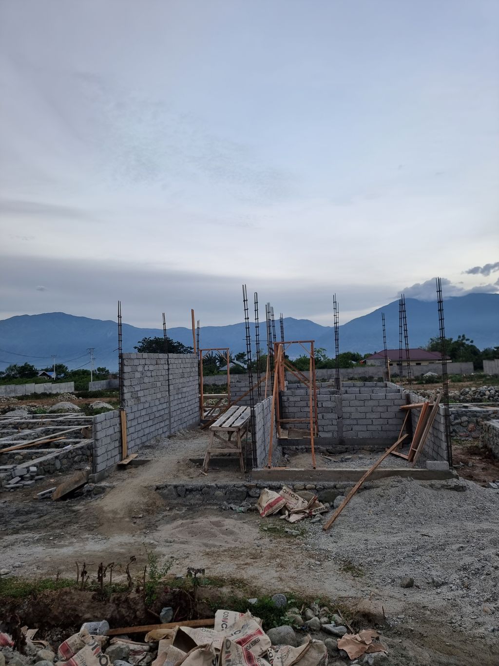 foto contoh rumah perumahan SERENITY RESIDENCE