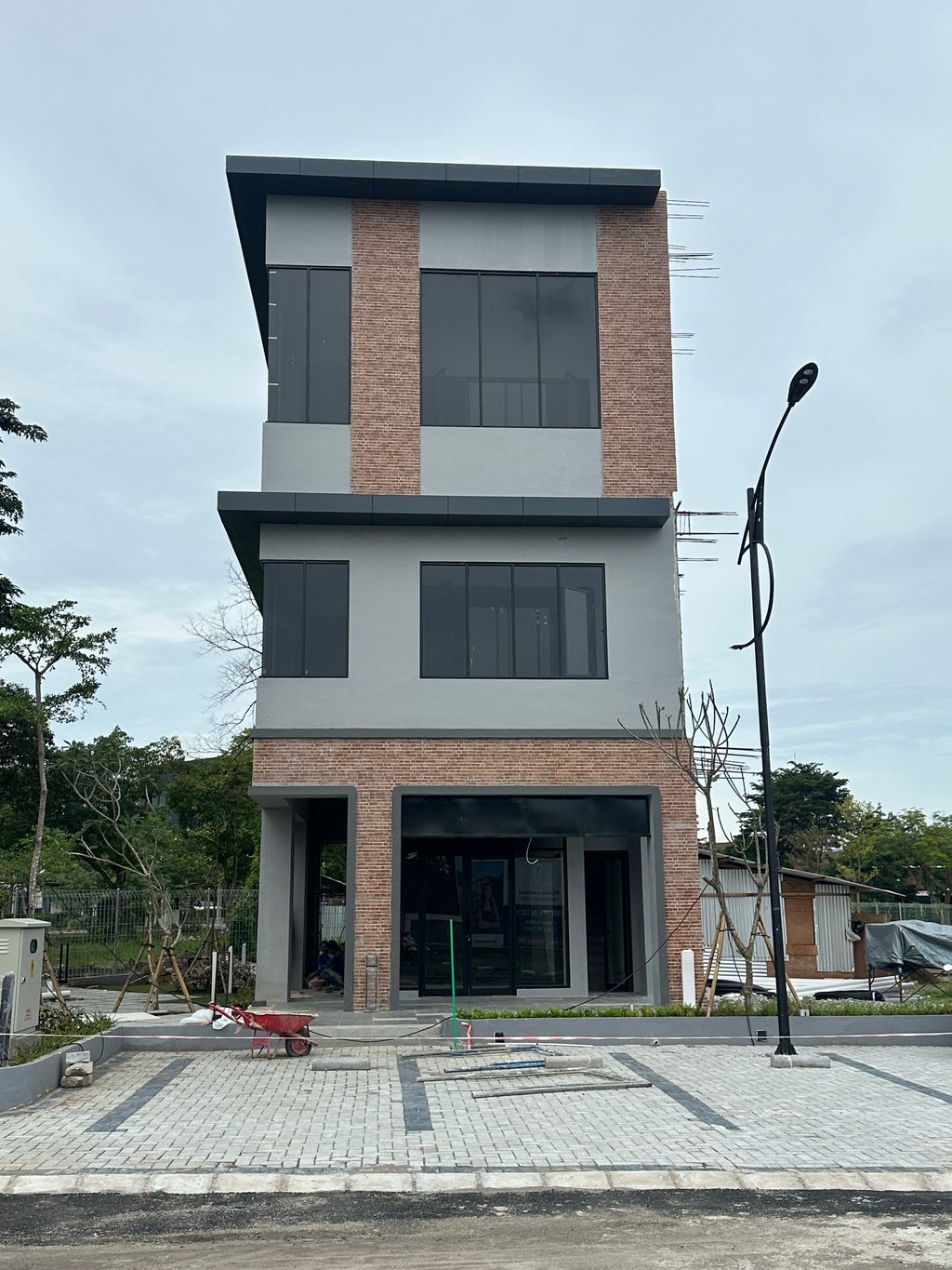foto contoh rumah perumahan Tierra Soho Avenue dan Tierra Residence
