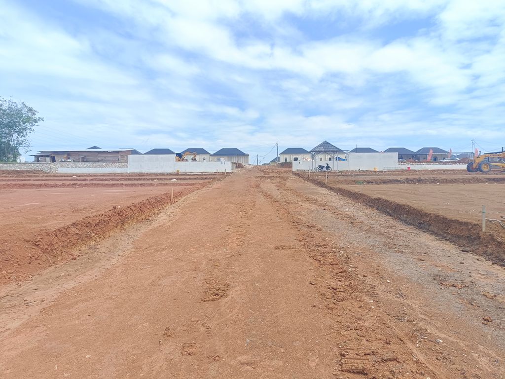 foto posisi tengah perumahan CIBRIA TOWN HOUSE