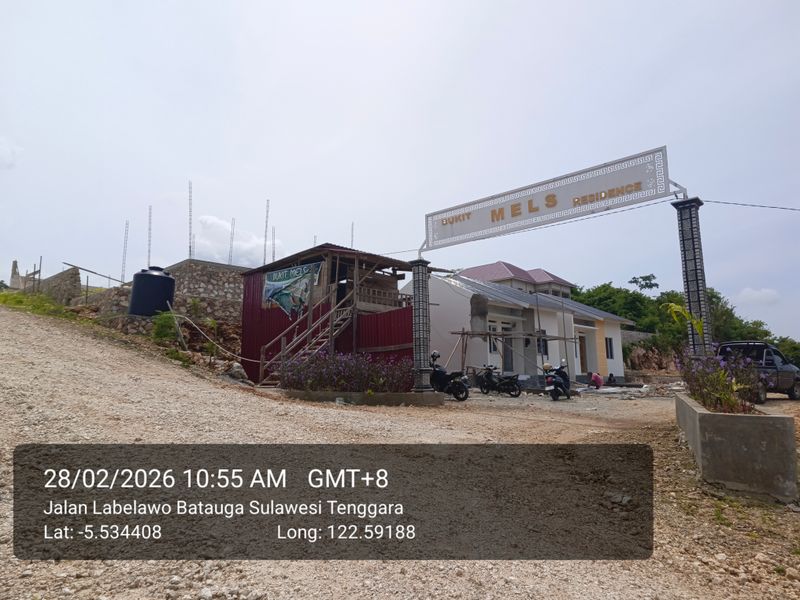 foto gerbang perumahan Bukit Mels Residence