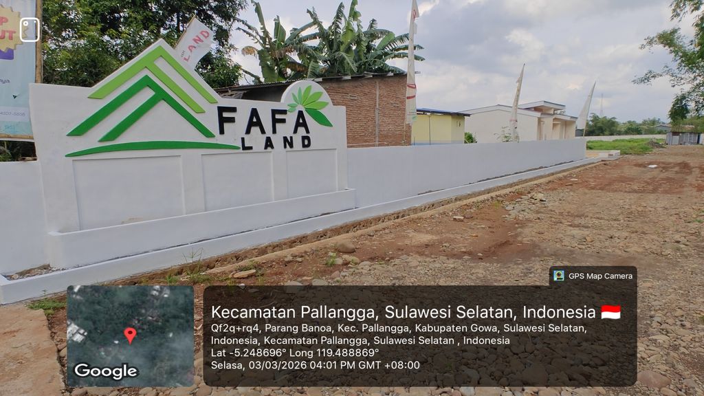 foto gerbang perumahan FAFA LAND