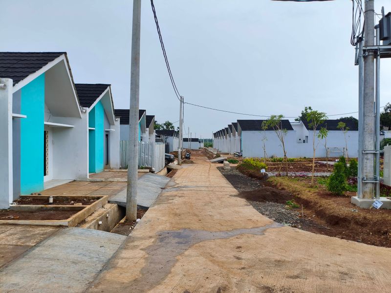 foto posisi tengah perumahan HOME1