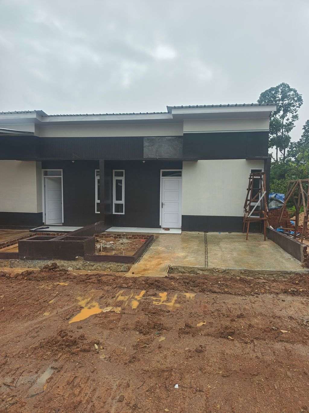 foto contoh rumah perumahan ALAMONZA PERMAI 2