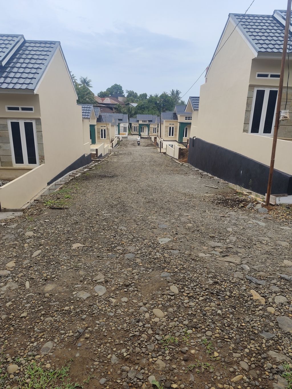 foto gerbang perumahan GREEN MILENIA 1