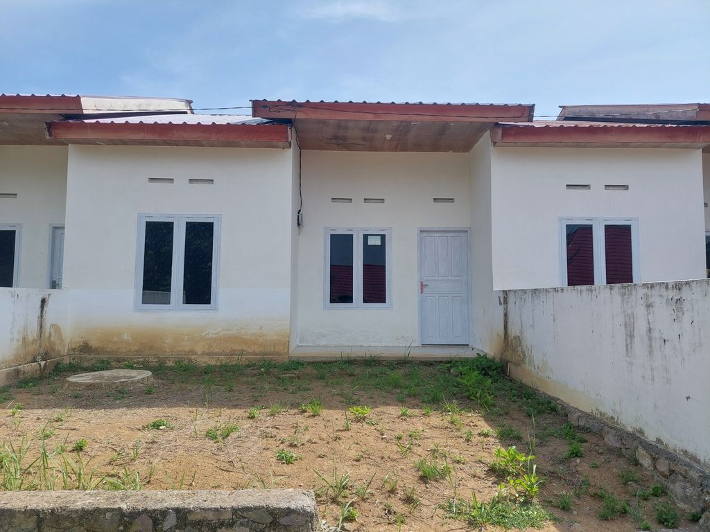 foto tampak rumah tipe 36/84 perumahan GRIYA PESONA INDAH 2