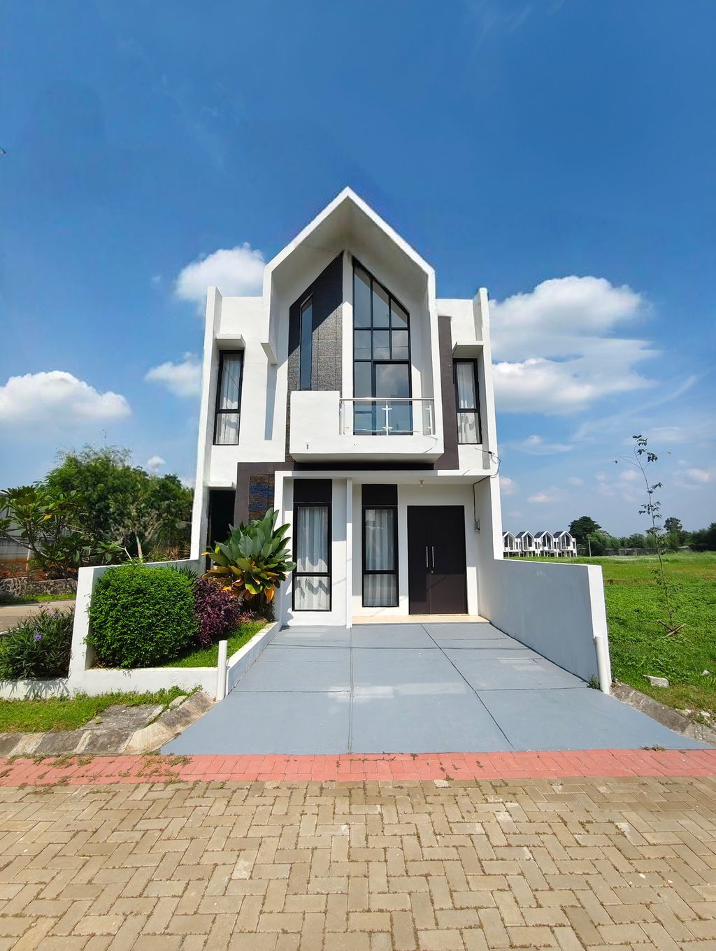 foto tampak rumah tipe RUMAH 65/72 perumahan GARDEN HOUSE SERPONG