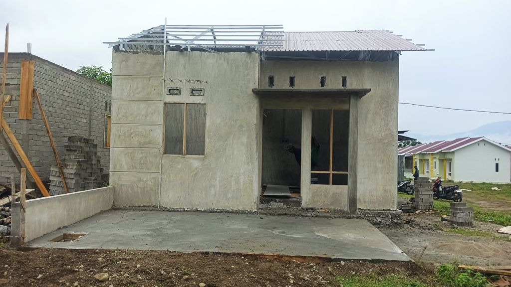 foto contoh rumah perumahan Cikha Land 2 Mamboro