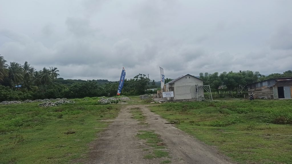 foto posisi tengah perumahan Cikha Land 2 Mamboro