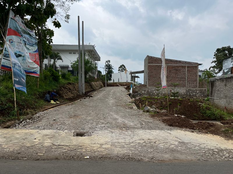 foto gerbang perumahan ARETA TERRA