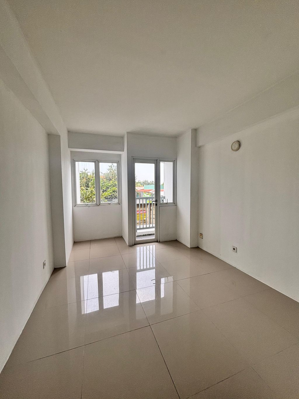 foto tampak rumah tipe Studio perumahan GRAND SENTRALAND KARAWANG