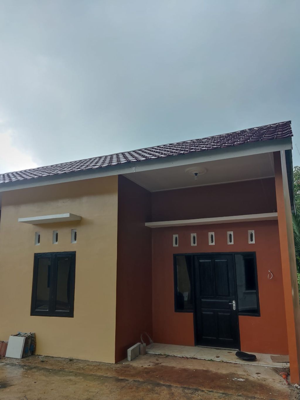 foto tampak rumah tipe 32/68 perumahan GRIYA PESONA SEJAHTERA 1