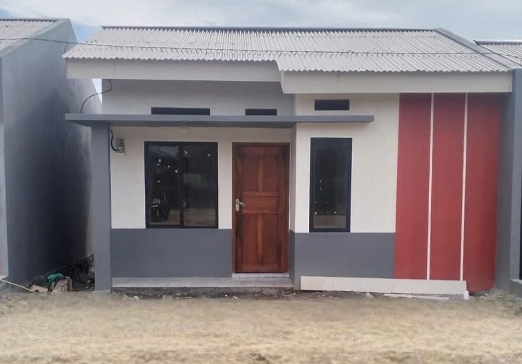 foto tampak rumah tipe 36 perumahan CITRALOKA BUHA 3