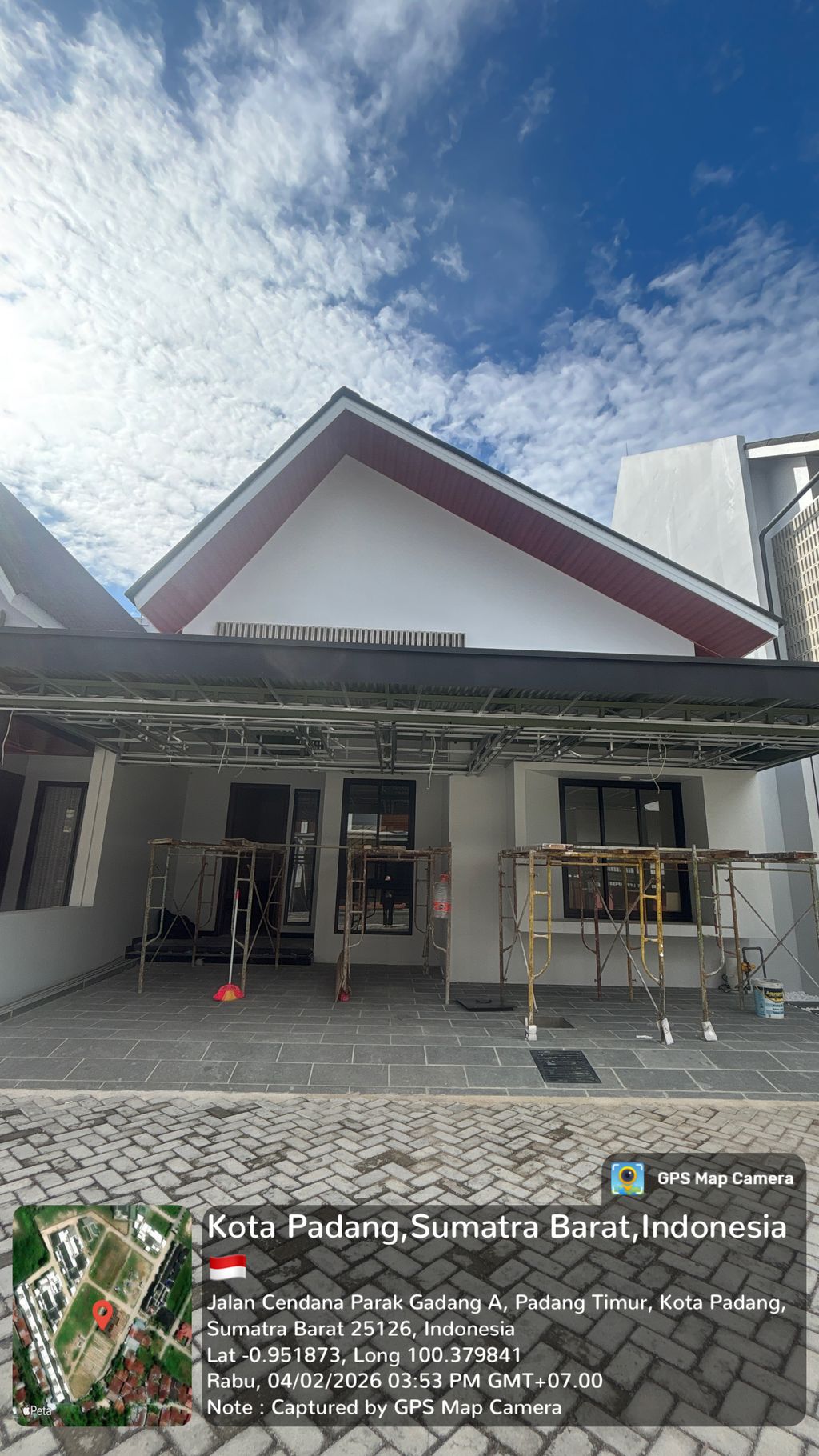 foto tampak rumah tipe 151/150 perumahan GRIYA ASRI KUBU MARAPALAM