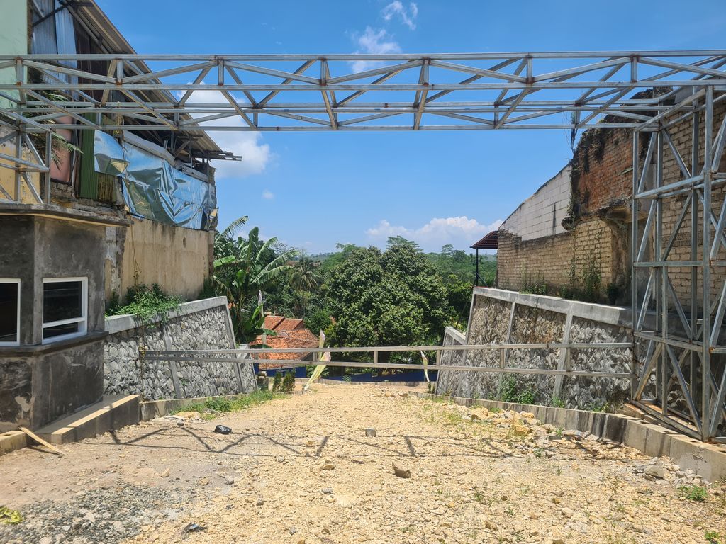 foto gerbang perumahan GRIYA DUTA PAKUAN