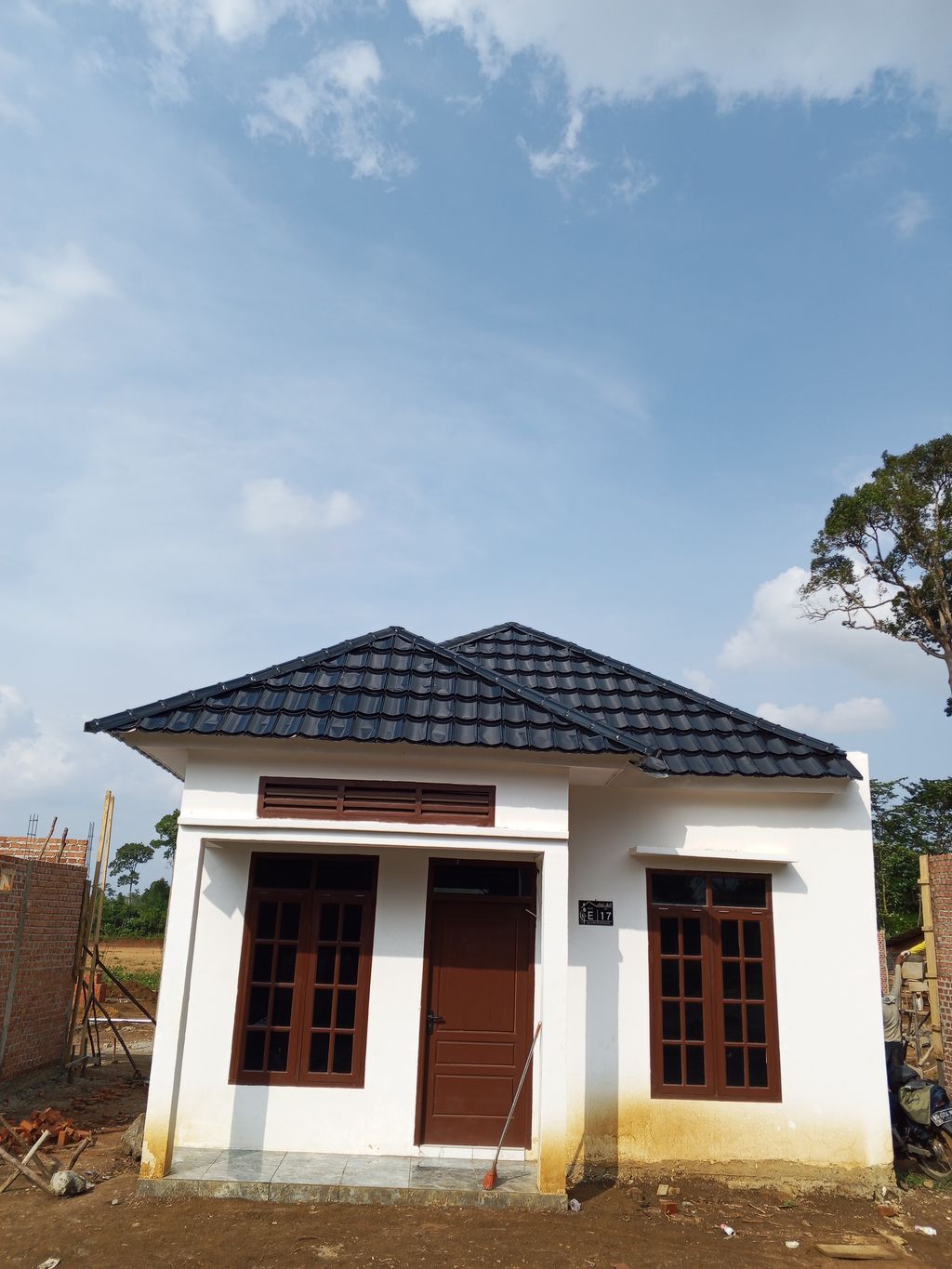 foto contoh rumah perumahan Sultan Residence