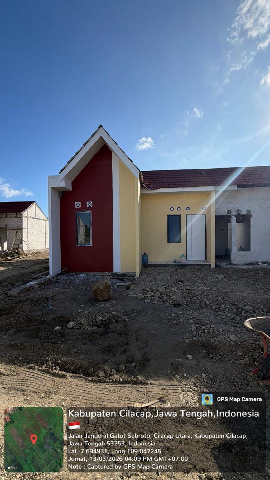 foto tampak rumah tipe Blok B No 11 perumahan MAHKOTA SULTAN BISMA