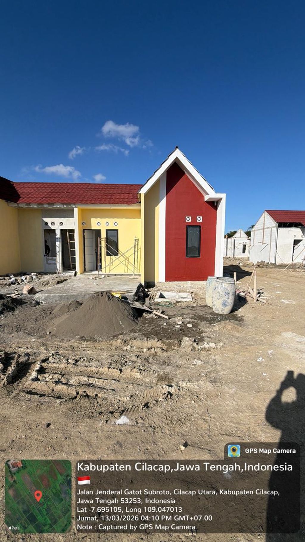 foto tampak rumah tipe C NO 9 perumahan MAHKOTA SULTAN BISMA