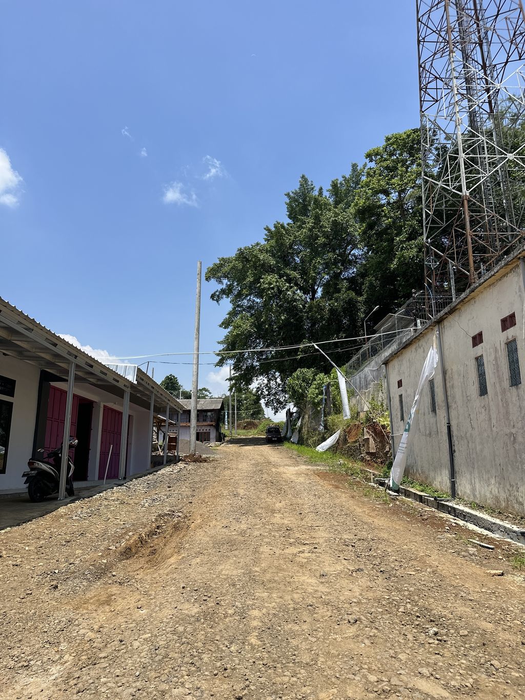 foto gerbang perumahan SAFFA RESIDENCE TANJUNGJAYA