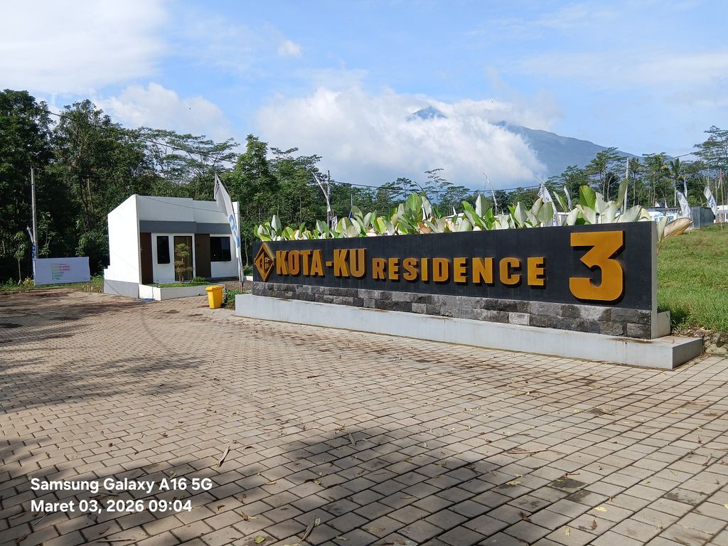 foto gerbang perumahan KOTAKU 3 RESIDENCE