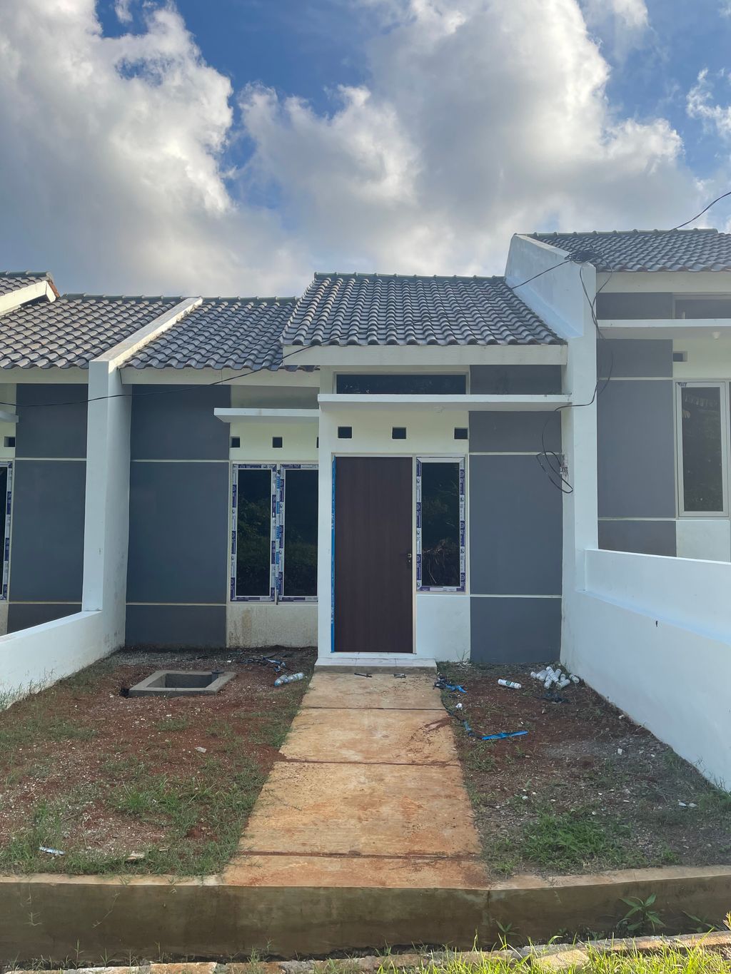 foto contoh rumah perumahan Kamila Residence