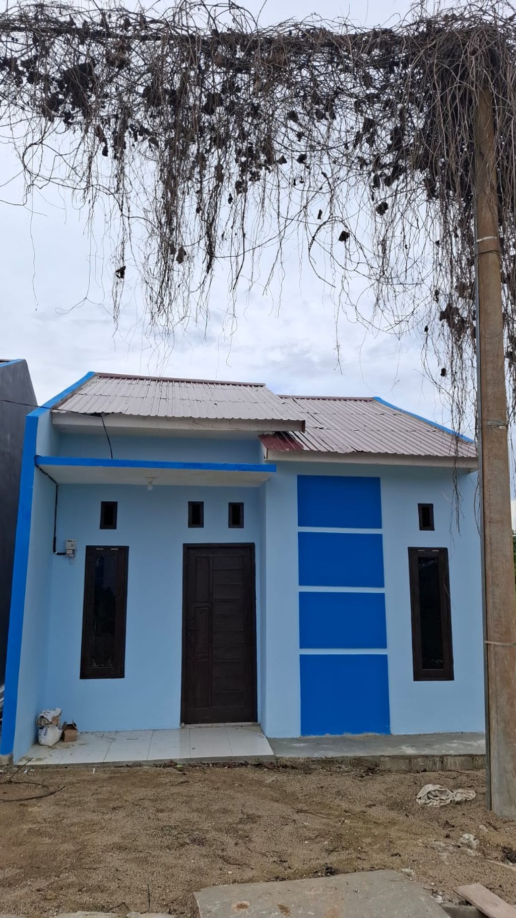 foto tampak rumah tipe BARCELONA perumahan Grand Abdi Karya Regency Tahap 2