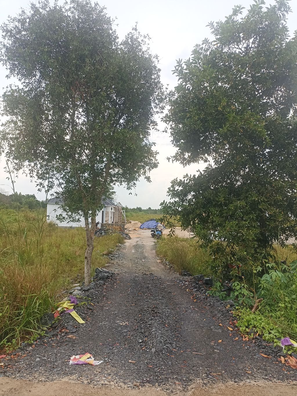 foto gerbang perumahan AJK Residence