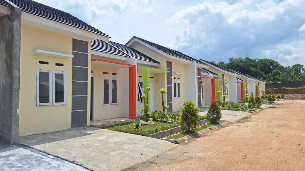 foto contoh rumah perumahan PESONA KAHURIPAN 12