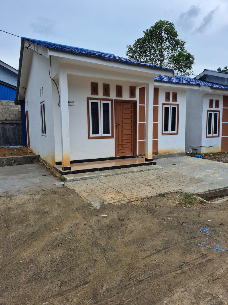 foto posisi tengah perumahan Aneka Mekar Residence