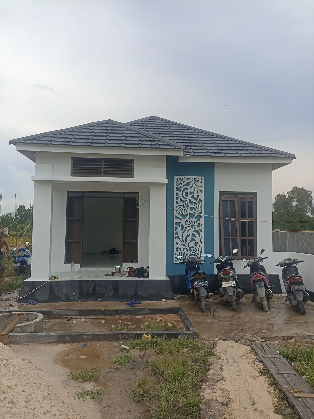 foto tampak rumah tipe SUBSIDI 36 perumahan AJK Residence