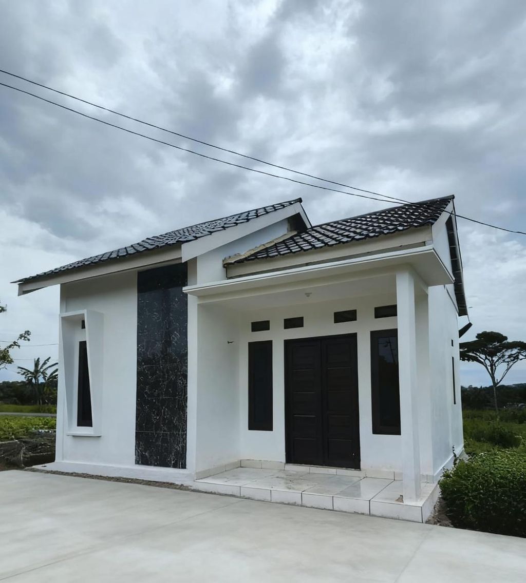 foto tampak rumah tipe 36 perumahan Griya Tanah Merah Tahap IV
