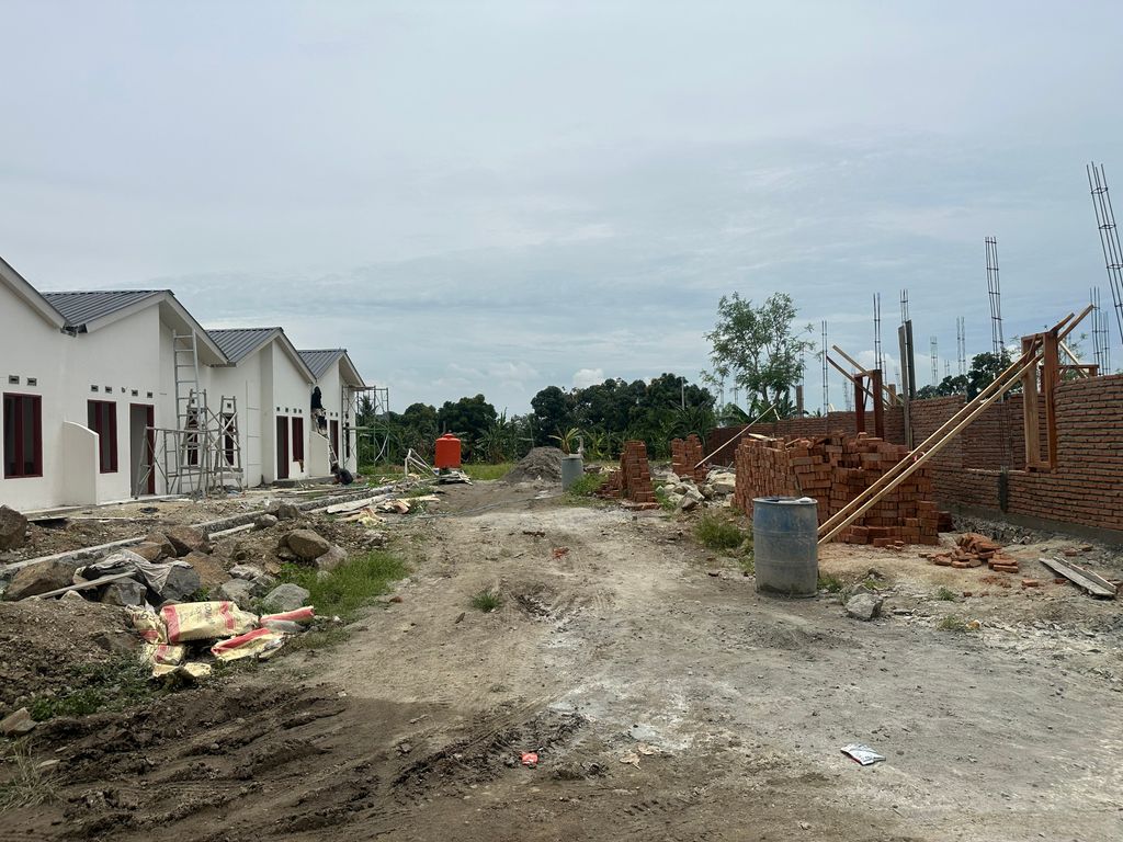 foto posisi tengah perumahan Griya Syanum Residence
