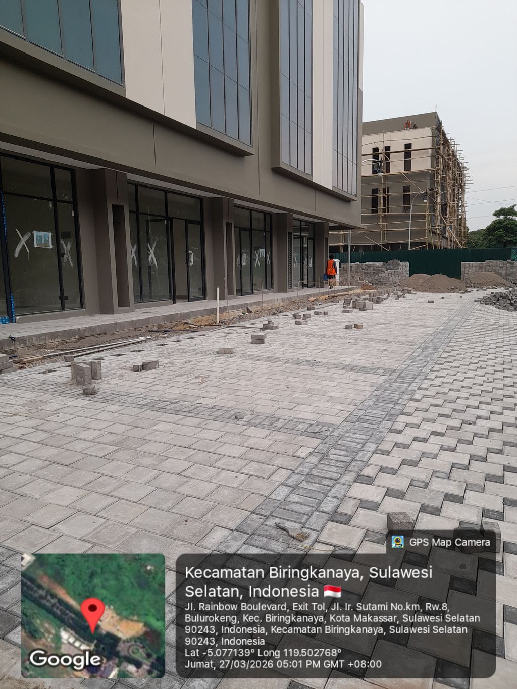 foto posisi tengah perumahan SUMMARECON MUTIARA MAKASSAR RUKO BIZPARK