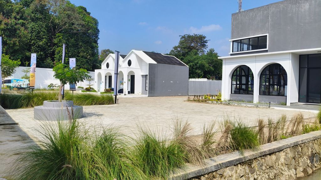 foto posisi tengah perumahan ANANTHA HOMES