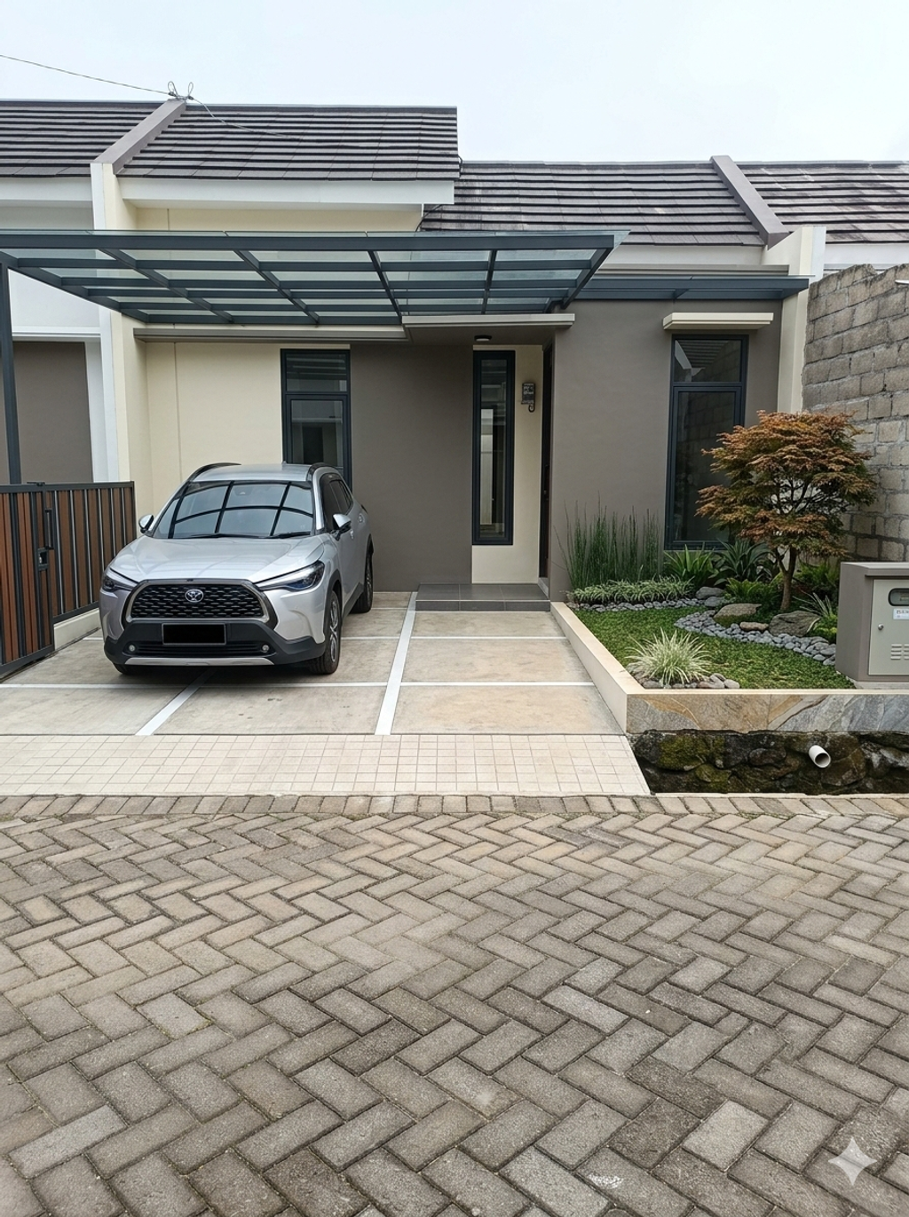 foto tampak rumah tipe Nirwana 32 perumahan Puri Nirwana 16