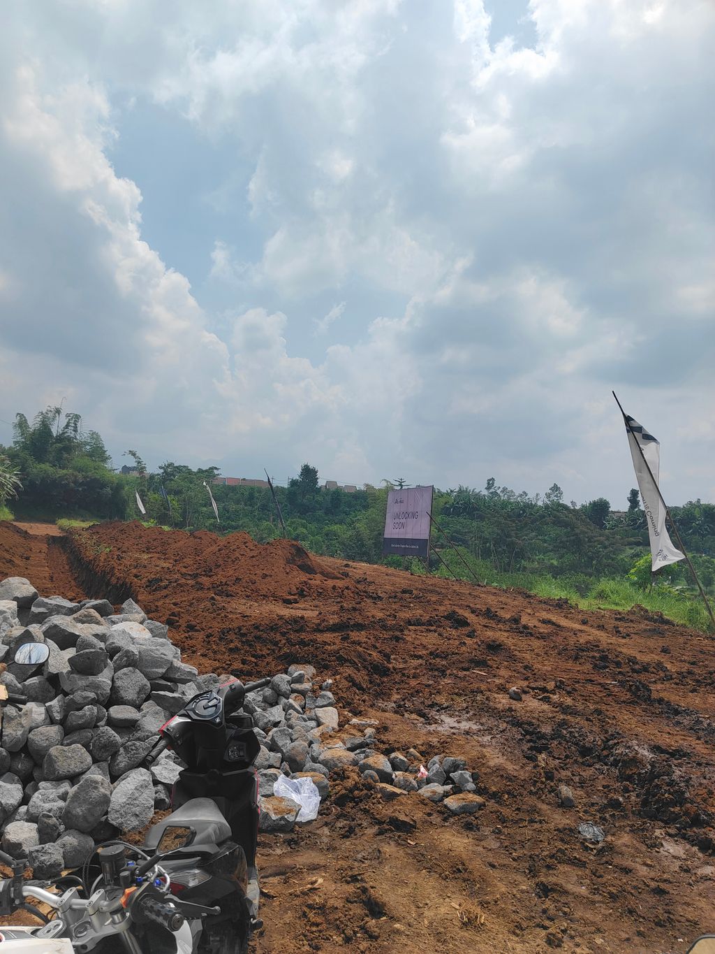 foto contoh rumah perumahan PERUMAHAN TIDAR HILLS
