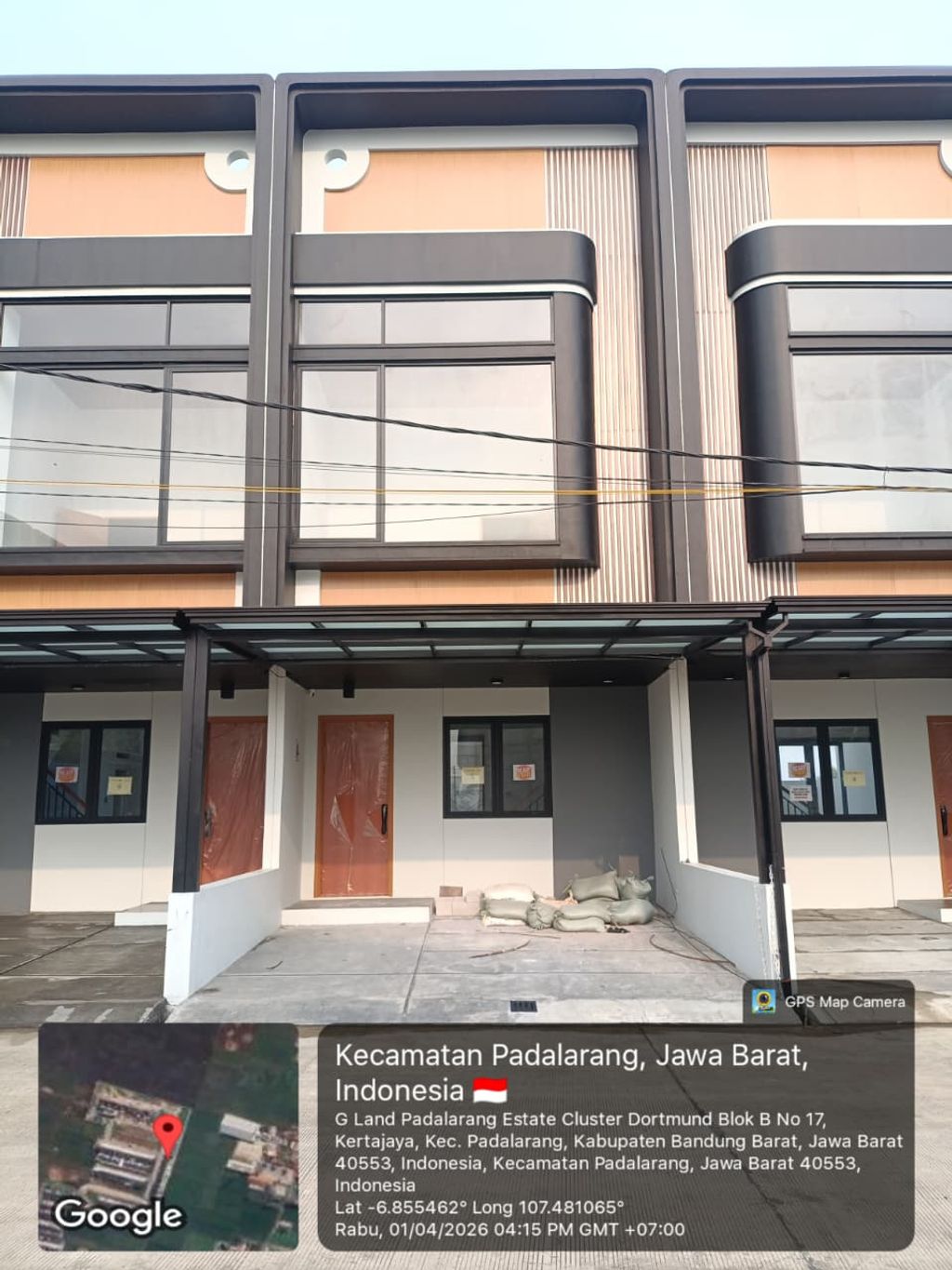 foto tampak rumah tipe 60 Compact Minimalis HC (703) perumahan Cluster Everton