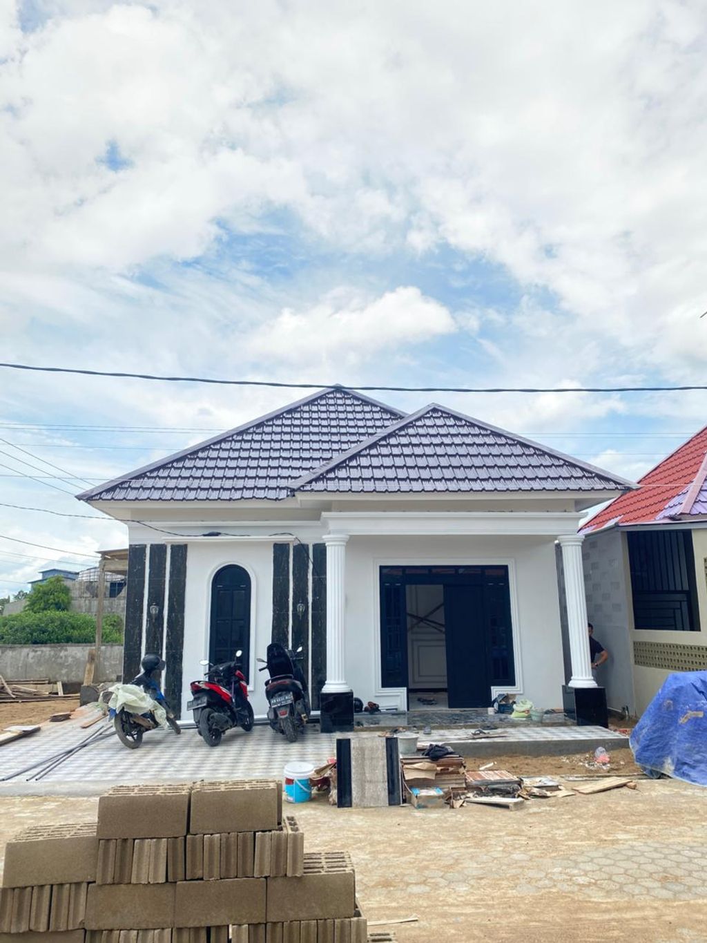 foto tampak rumah tipe 60 perumahan GARDENIA HILLS