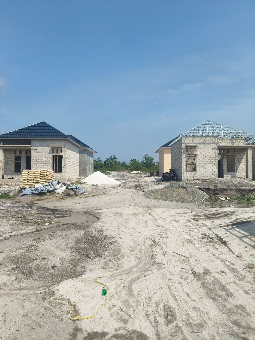 foto posisi tengah perumahan GRAHA SAMPURAGA