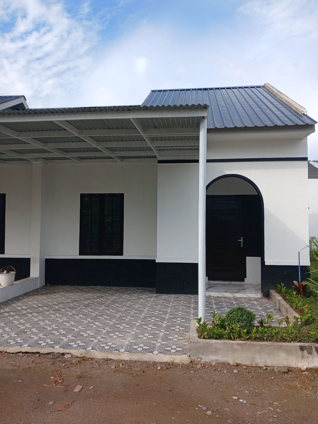 foto contoh rumah perumahan GRAND SEVILLA