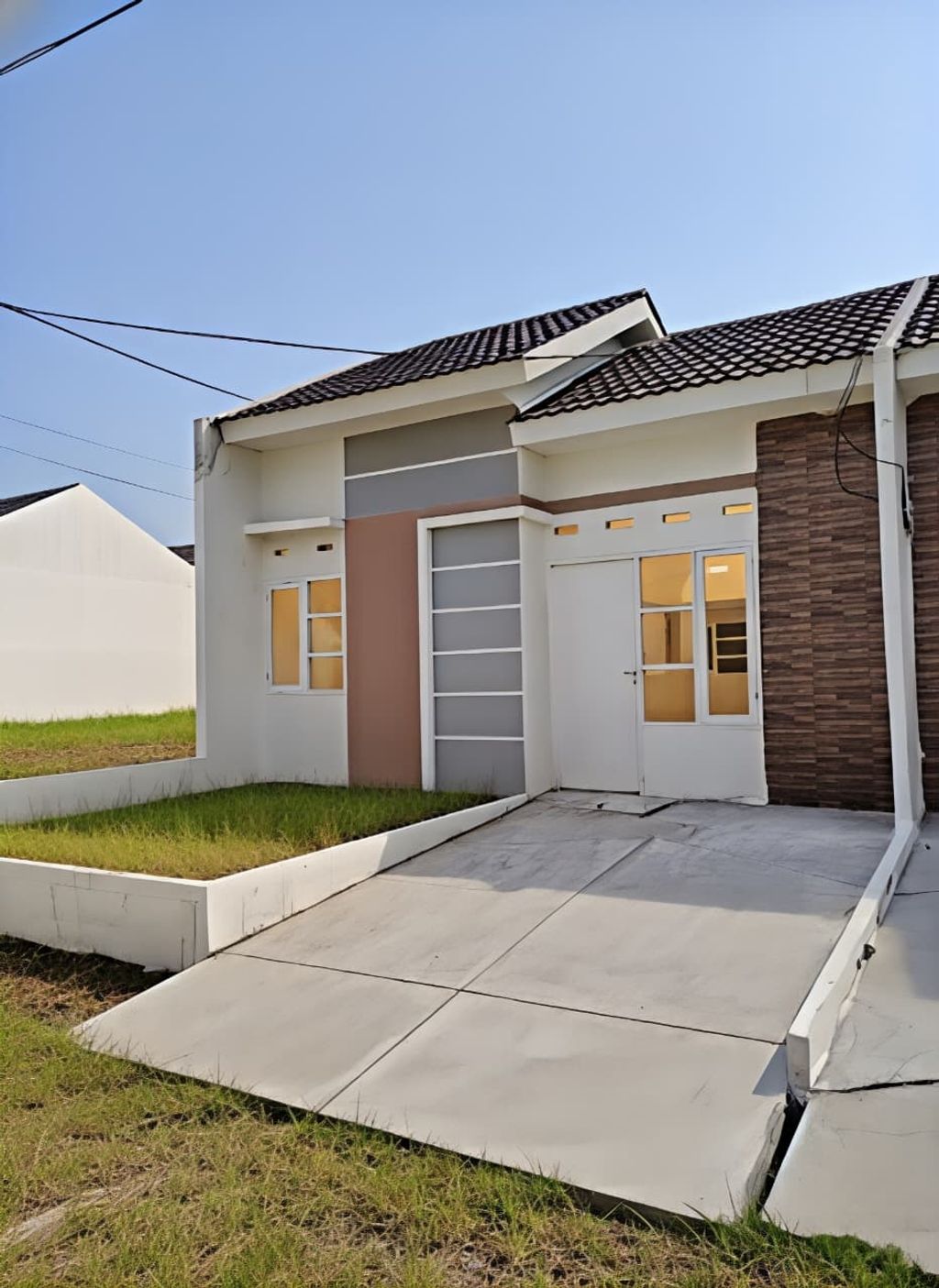 foto tampak rumah tipe 30/60 Green City perumahan SUBANG GREEN CITY
