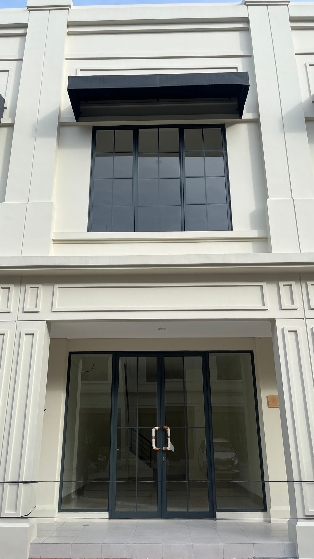 foto tampak rumah tipe MADISON GRANDE BLOK L/95 perumahan RUKO MADISON GRANDE