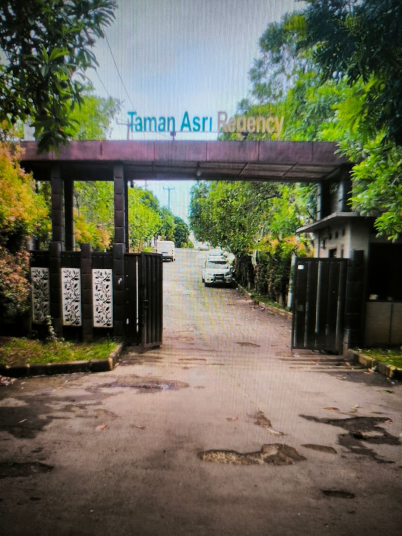 foto gerbang perumahan Taman Asri Regency
