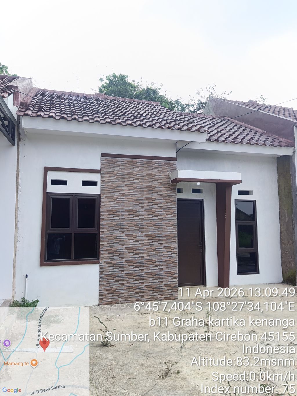 foto tampak rumah tipe 30/60 perumahan GRAHA KARTIKA KENANGA