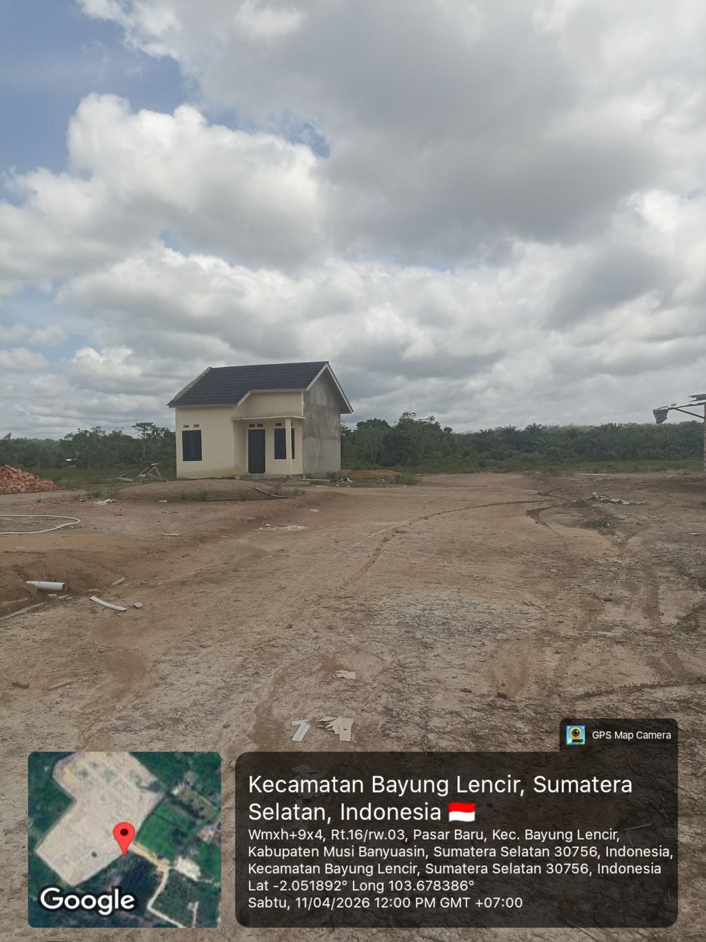 foto posisi tengah perumahan RESIDEN HILL