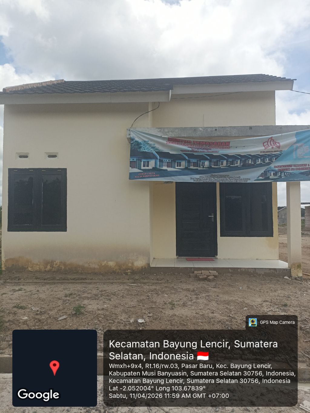 foto contoh rumah perumahan RESIDEN HILL
