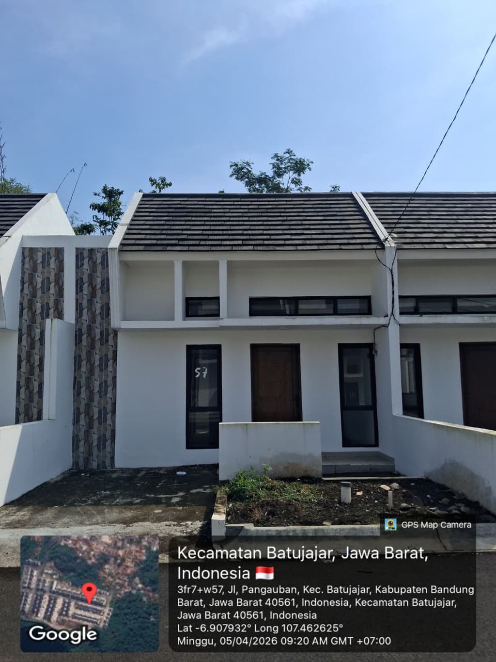 foto tampak rumah tipe Daisy72 perumahan VILLA TAMAN BUNGA BLOK DAISY