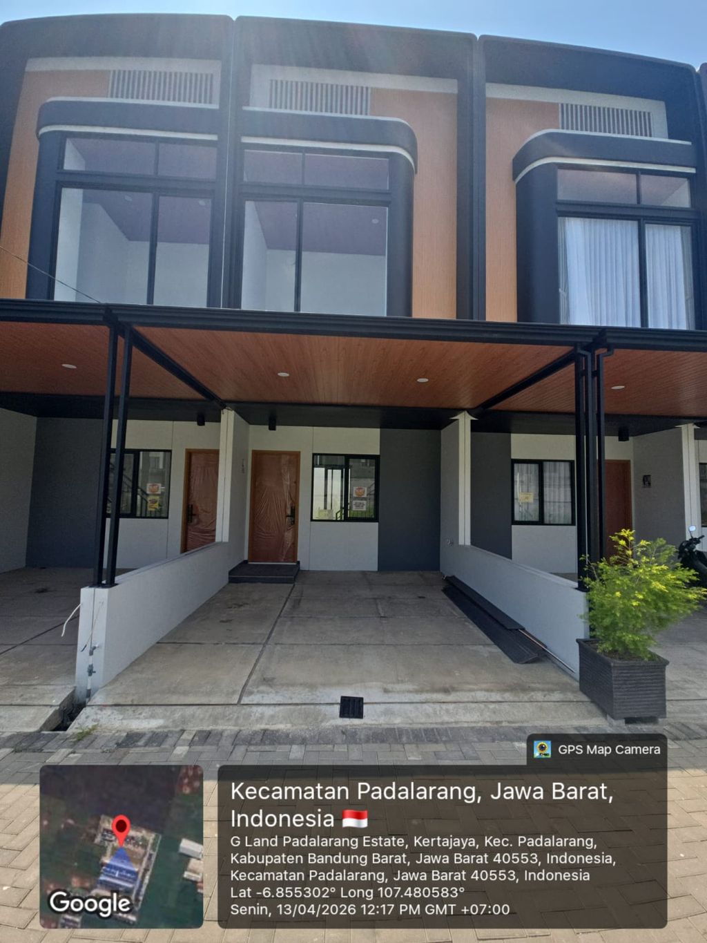 foto tampak rumah tipe 50 Compact Minimalis HC (568) perumahan Cluster Everton