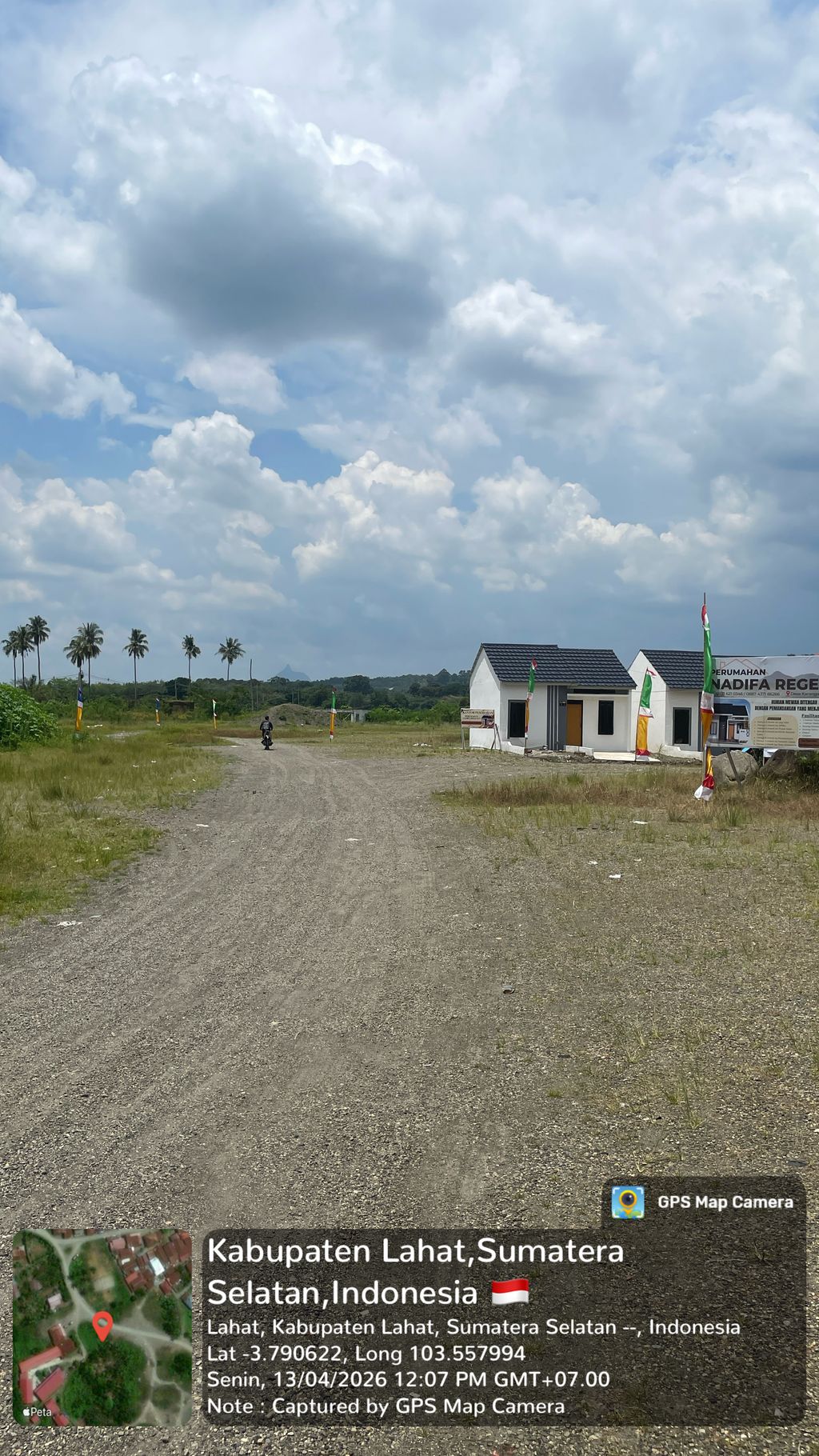 foto gerbang perumahan Perumahan Nadifa Regency