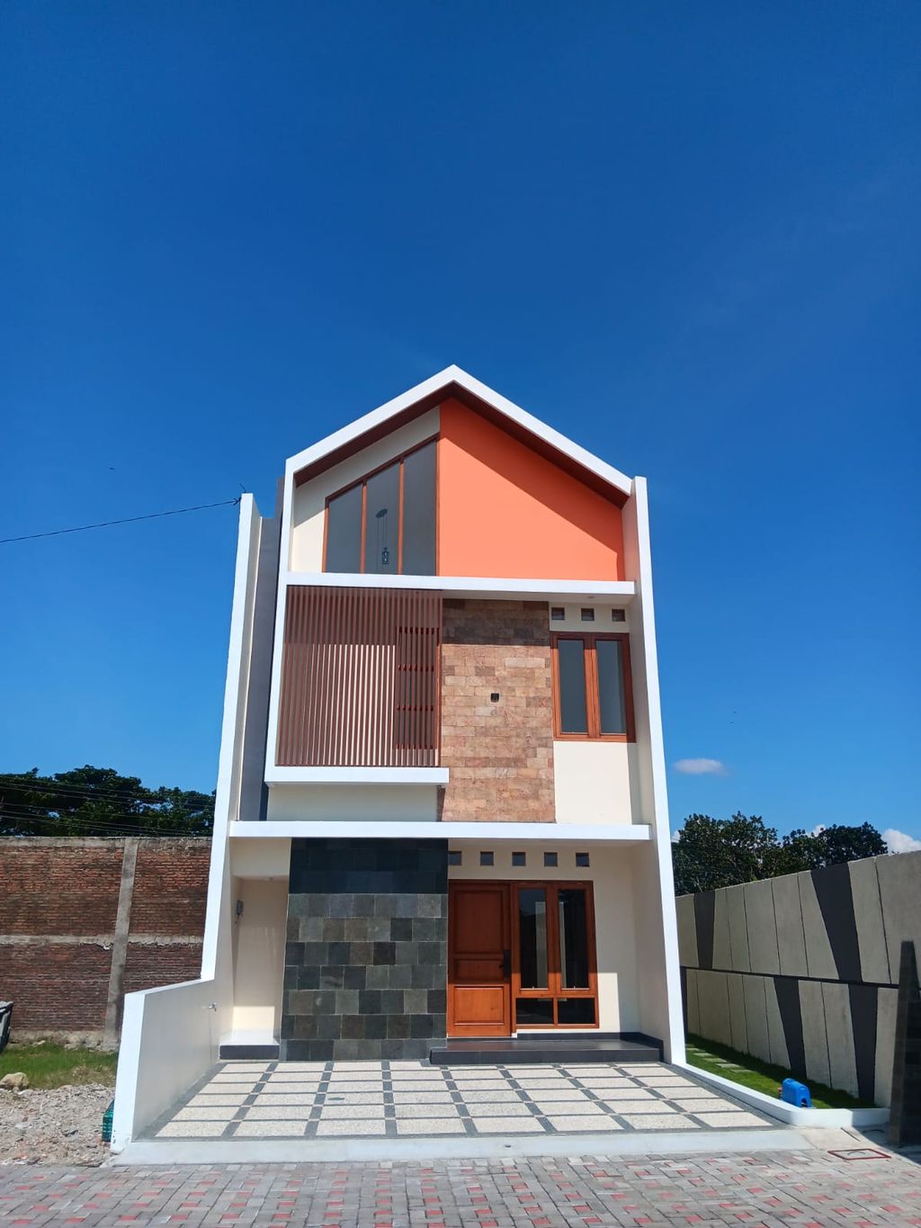 foto contoh rumah perumahan PERUMAHAN SAFIRA GREENPARK