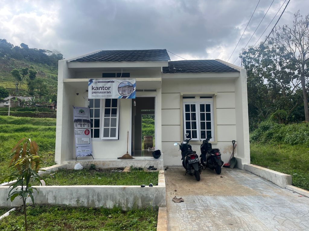 foto contoh rumah perumahan BATARAI HILL RESIDENT